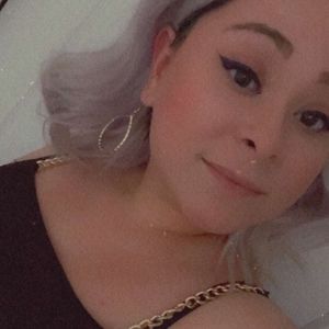 Meet your Posher, Sabrina